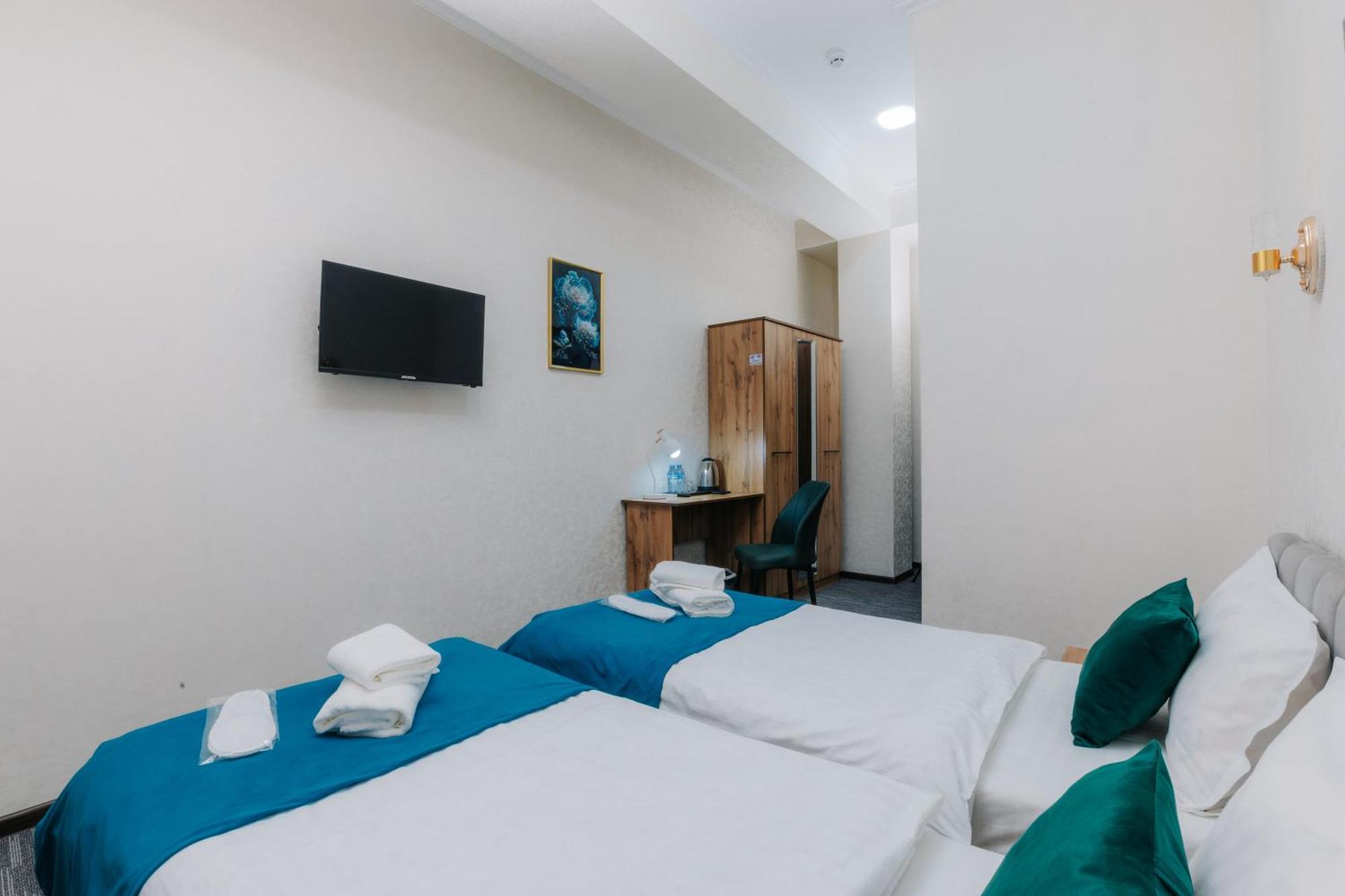 Resident Hotel Taschkent Exterior foto