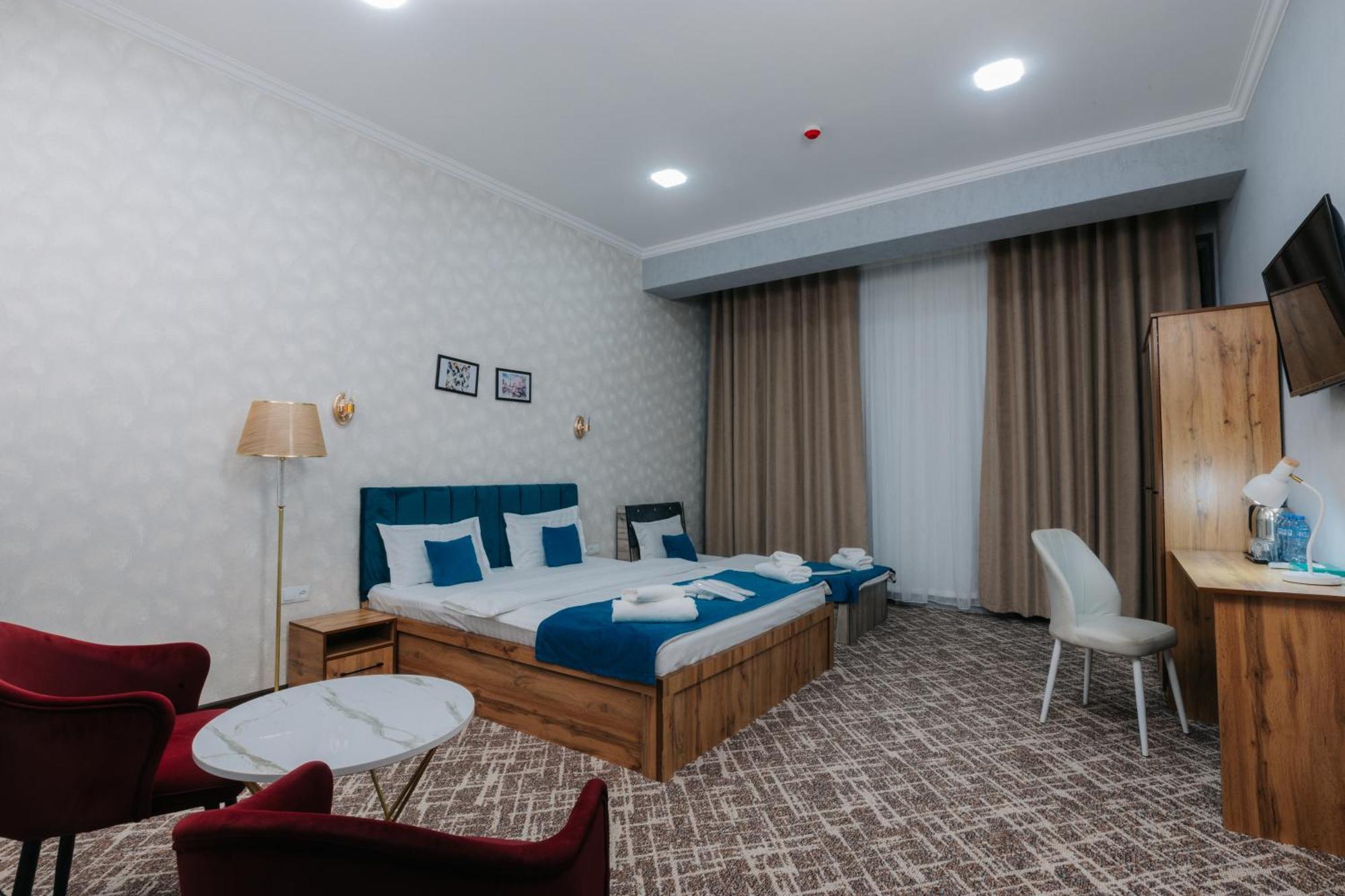 Resident Hotel Taschkent Exterior foto