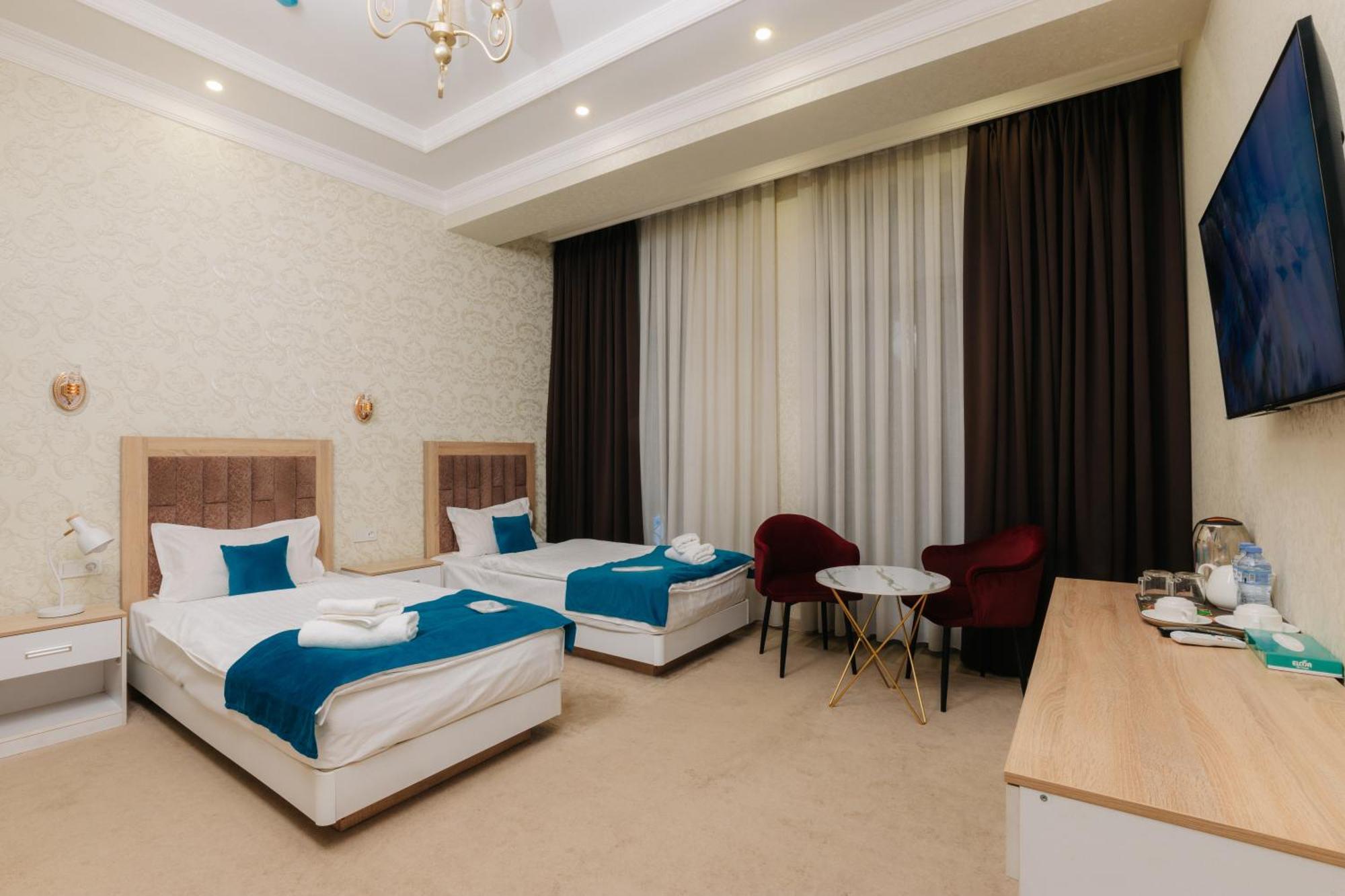 Resident Hotel Taschkent Exterior foto