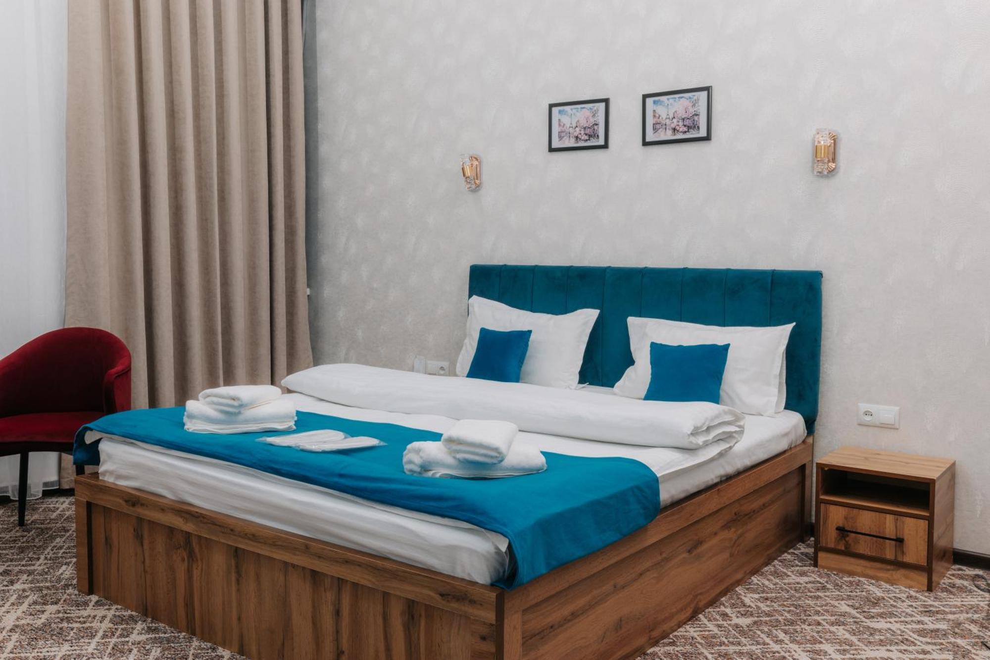 Resident Hotel Taschkent Exterior foto