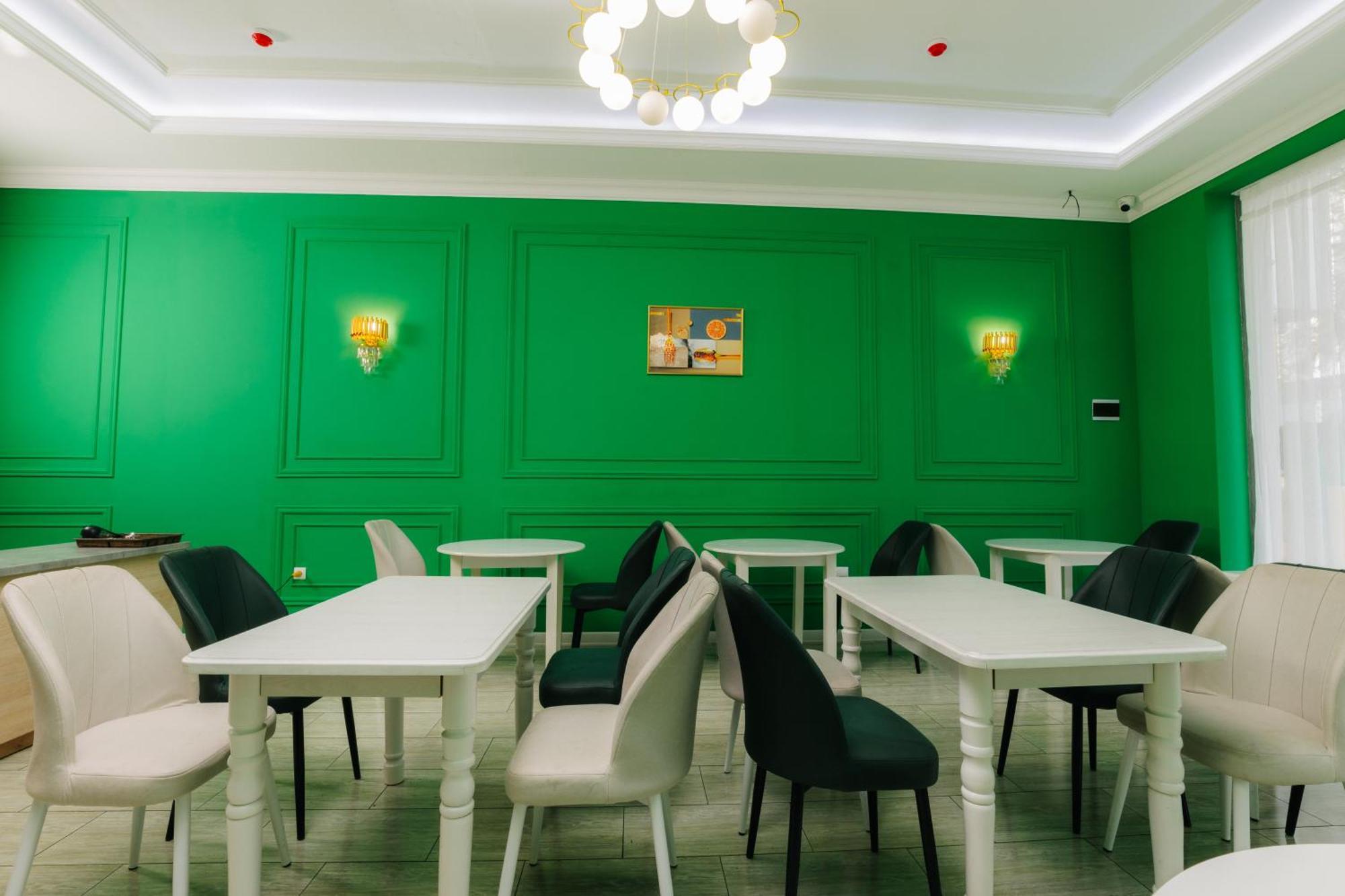Resident Hotel Taschkent Exterior foto